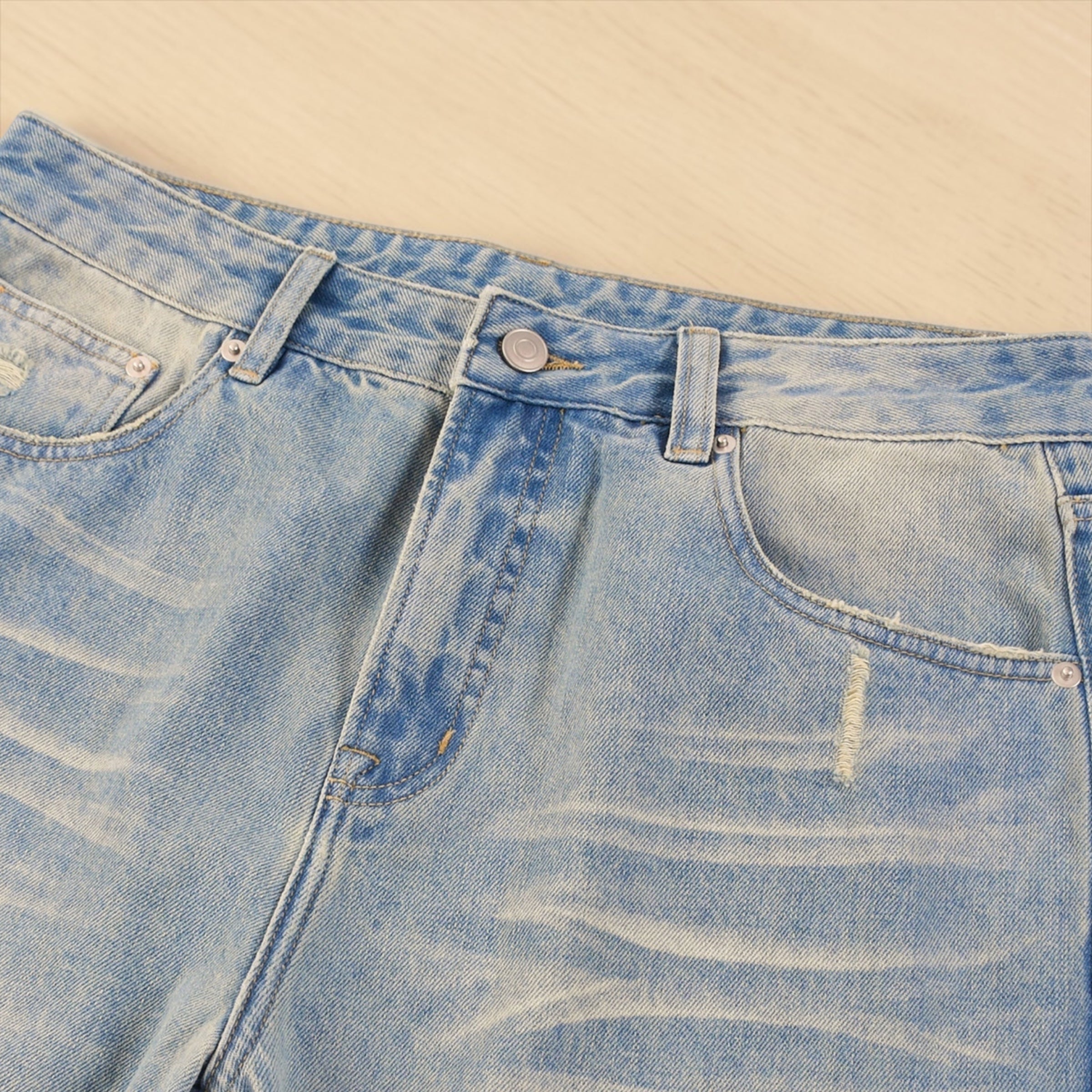 The 'Ostuni' Sun-Fade Raw Hem Denim