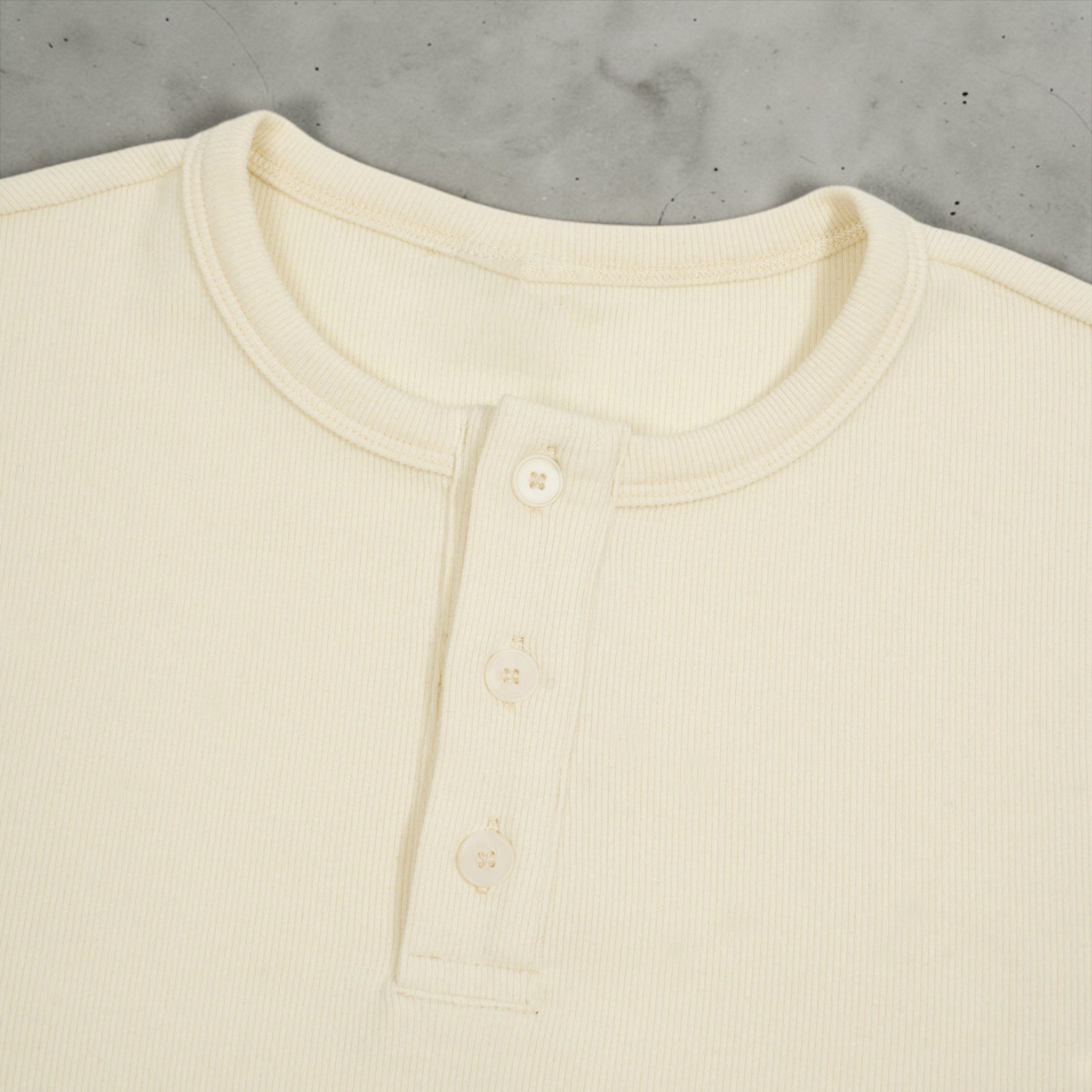 The 'Modena' Long-Sleeve Henley