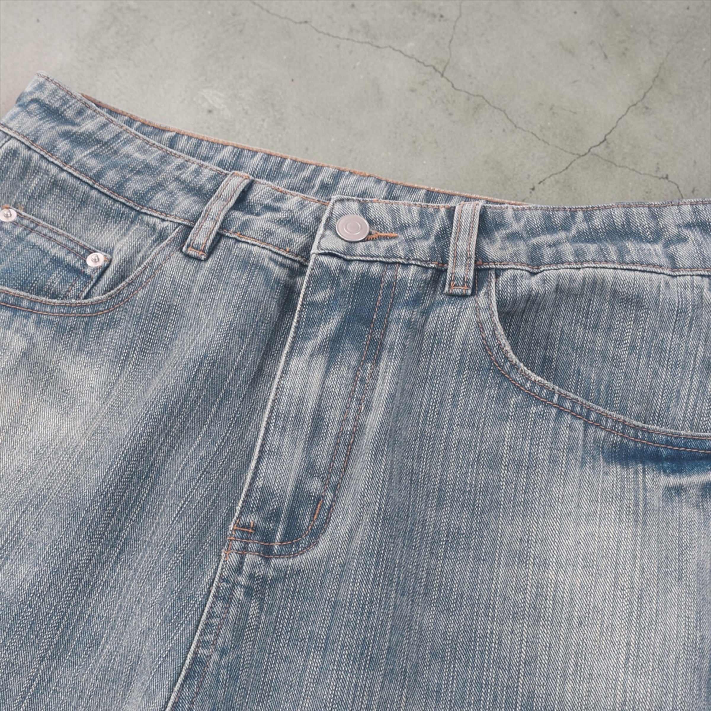 The 'Amalfi' Vintage Wash Denim