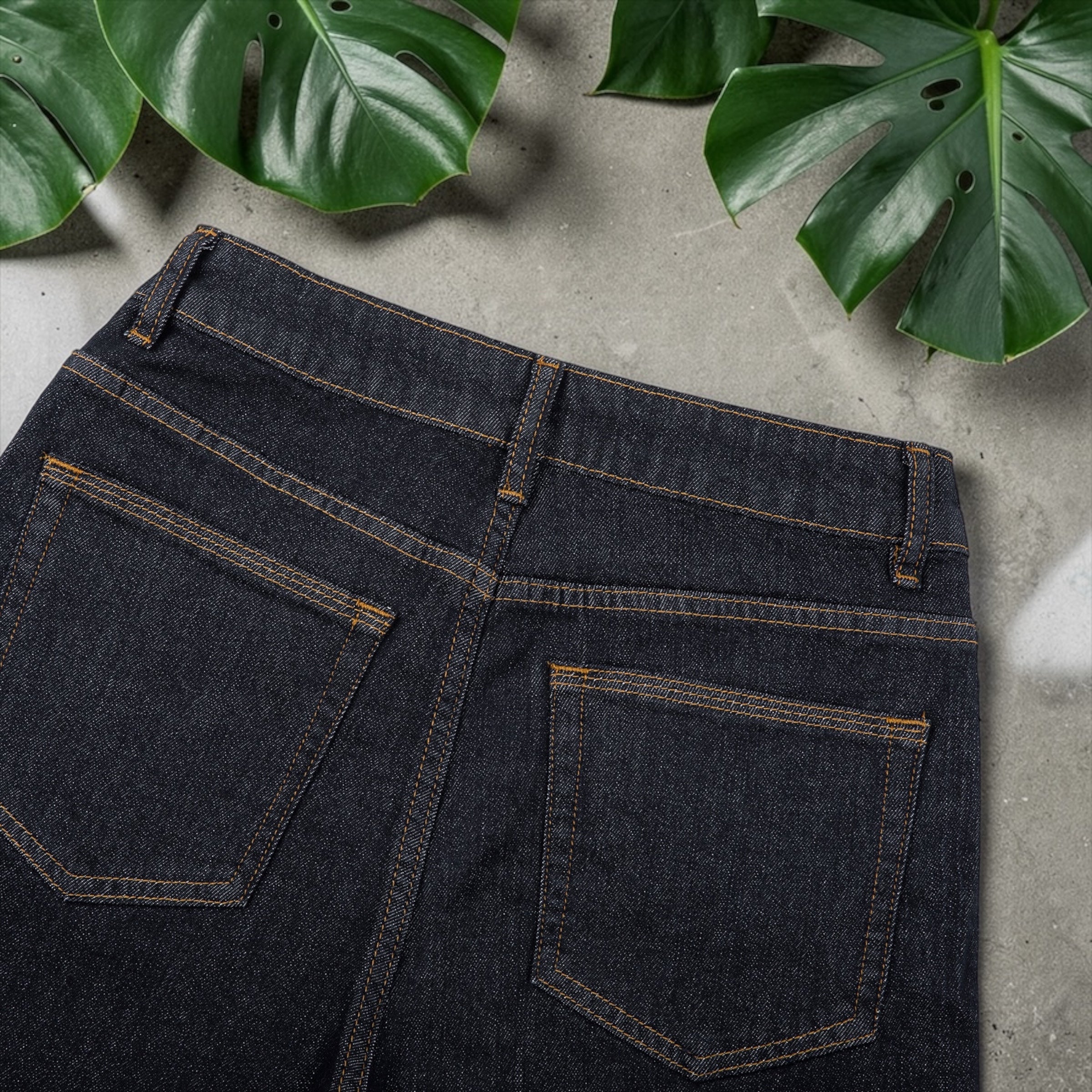 The 'Siena' Straight-Leg Denim